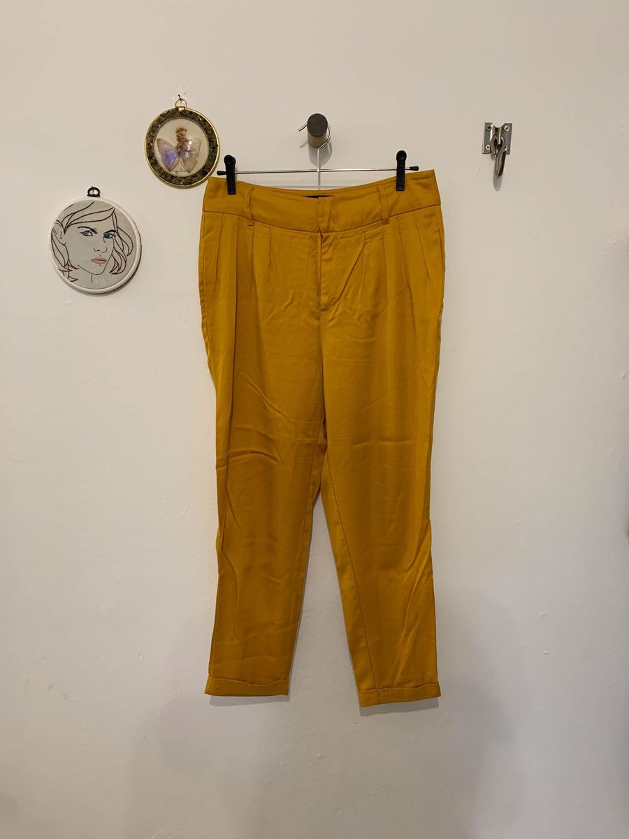 calça amarela renner