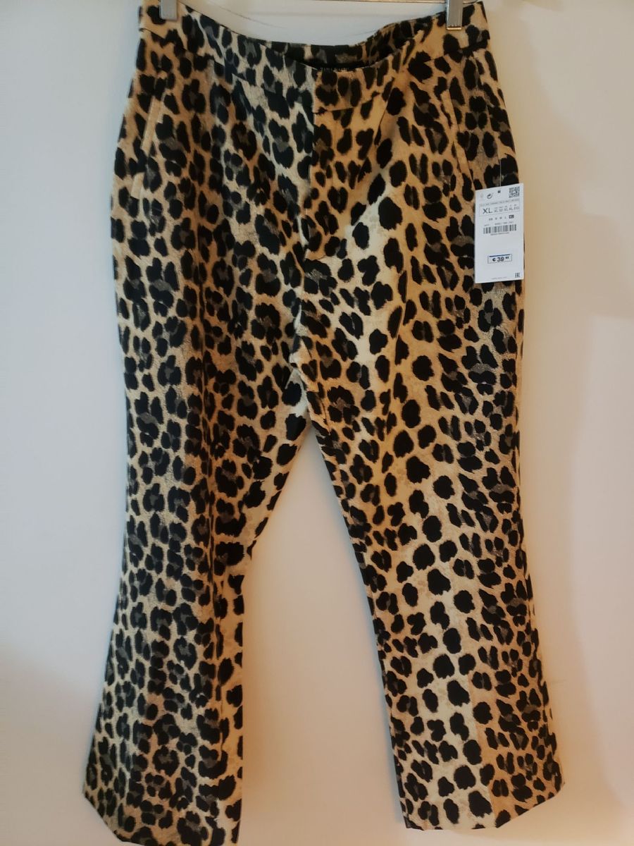 calça animal print zara