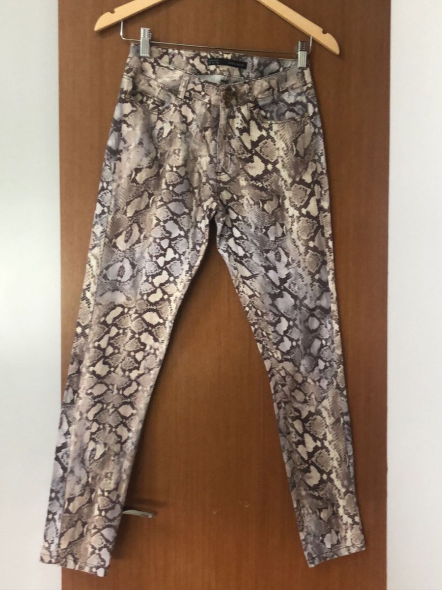 calça animal print zara