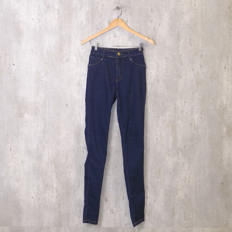 Tex store five jeans