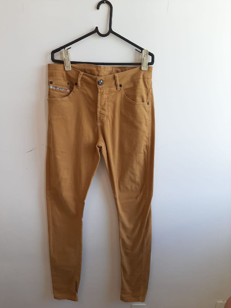 calça skatista bege