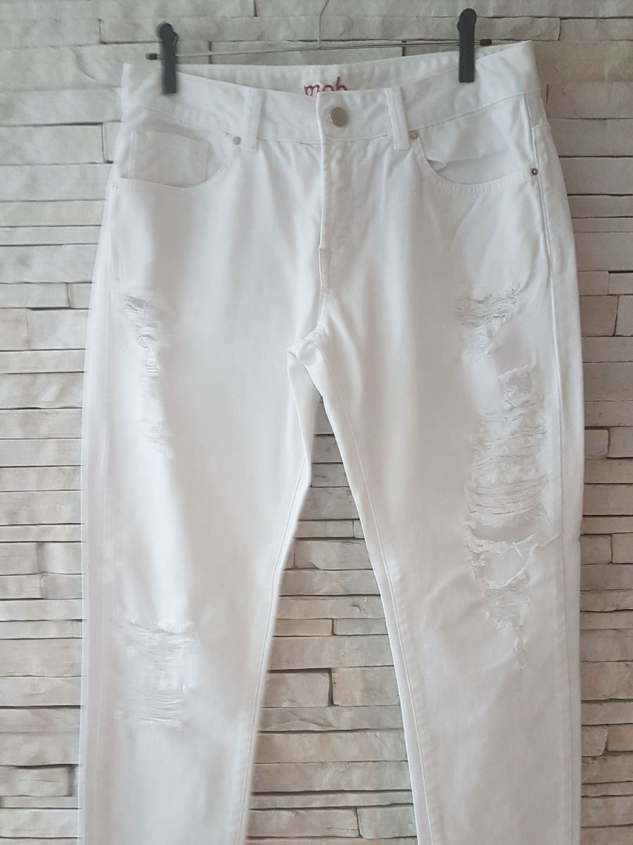 calça branca boyfriend