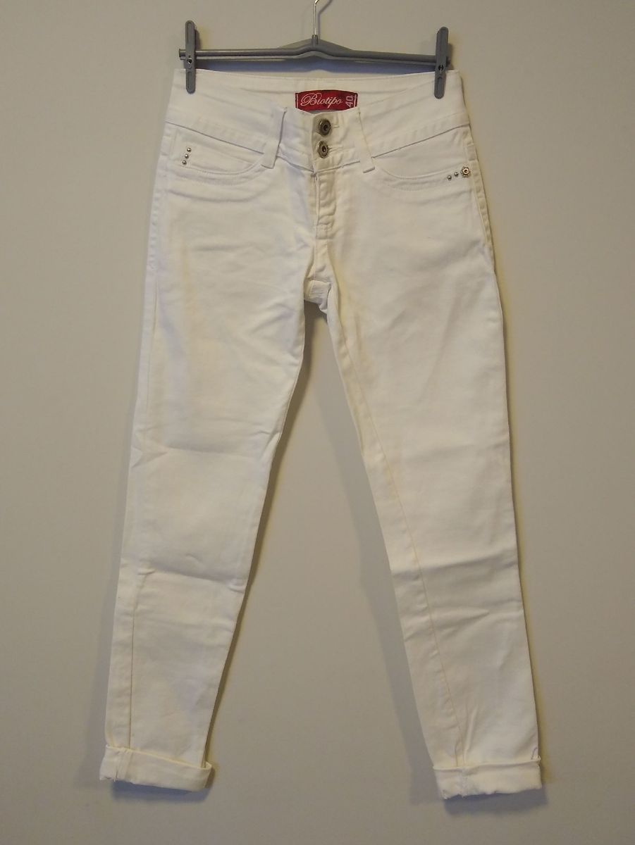 calça branca feminina biotipo