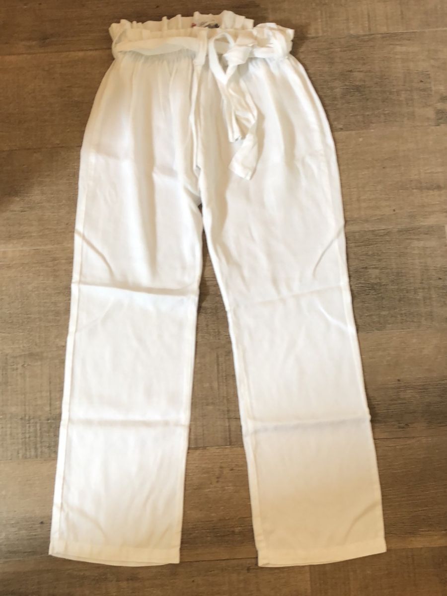 calça pantalona em crepe