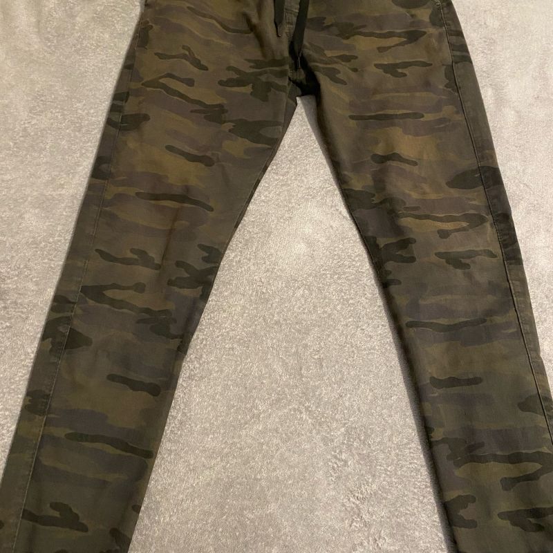 Calça sales exercito renner