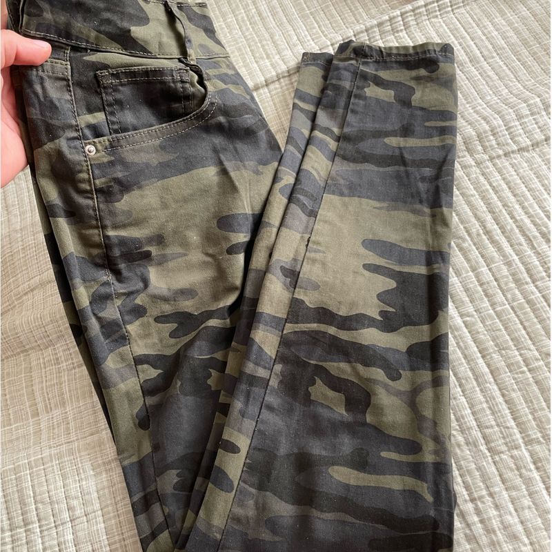 Calça camuflada best sale feminina marisa