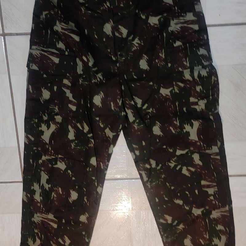 Calça camuflada do exercito hot sale brasileiro