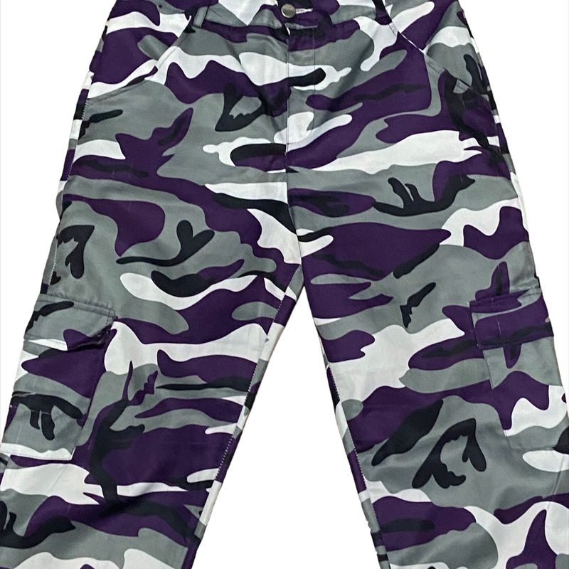 Calça camuflada roxa store feminina