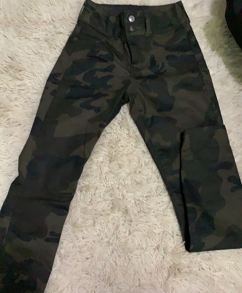 Cea discount calça camuflada