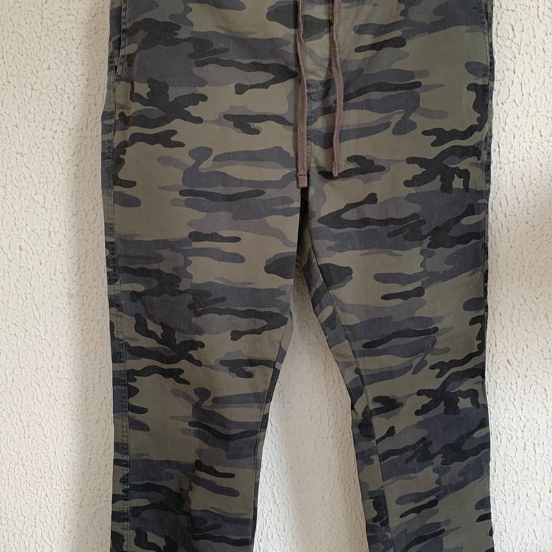 Calça camuflada hot sale masculina renner