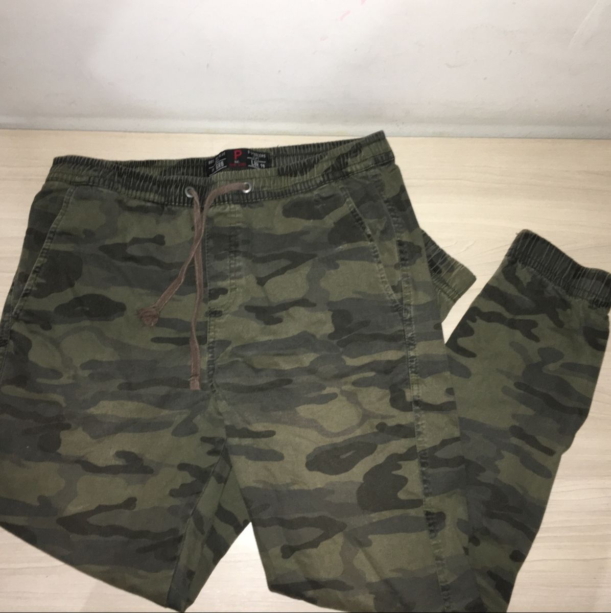 renner calça camuflada feminina