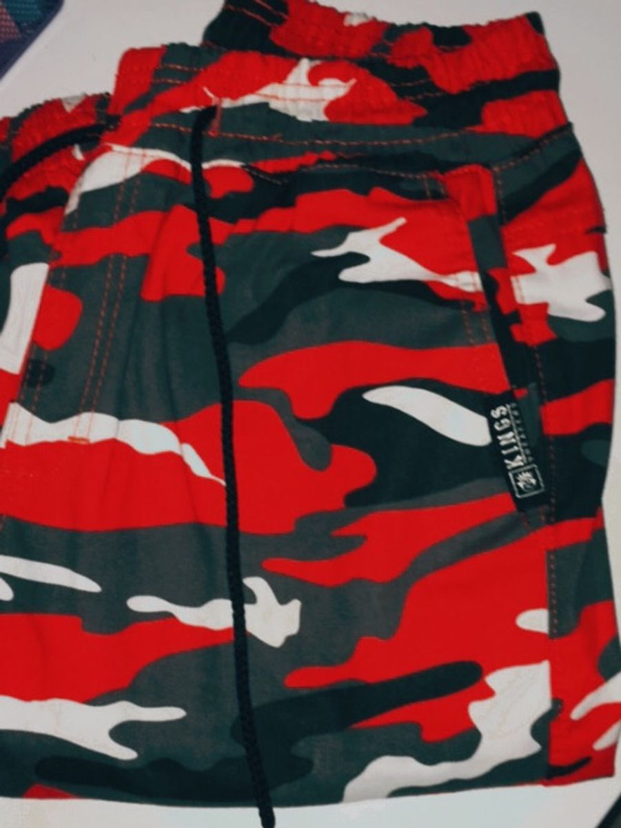 calça camuflada kings