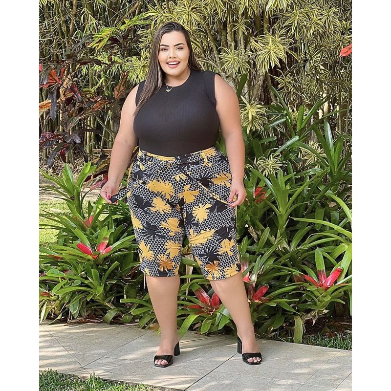 Calça Capri Plus Size com Laço e 2 Bolsos Tecido Soltinho, Calça Feminina  Bm Modas Nunca Usado 93805462