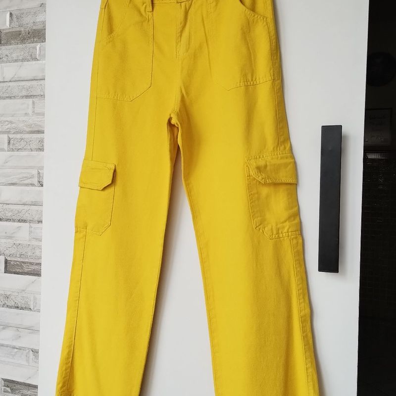 Calça best sale cargo amarela