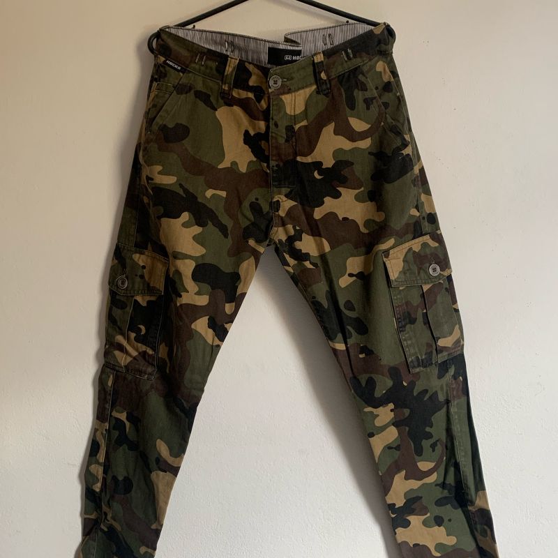 Calça 2024 camuflada hocks