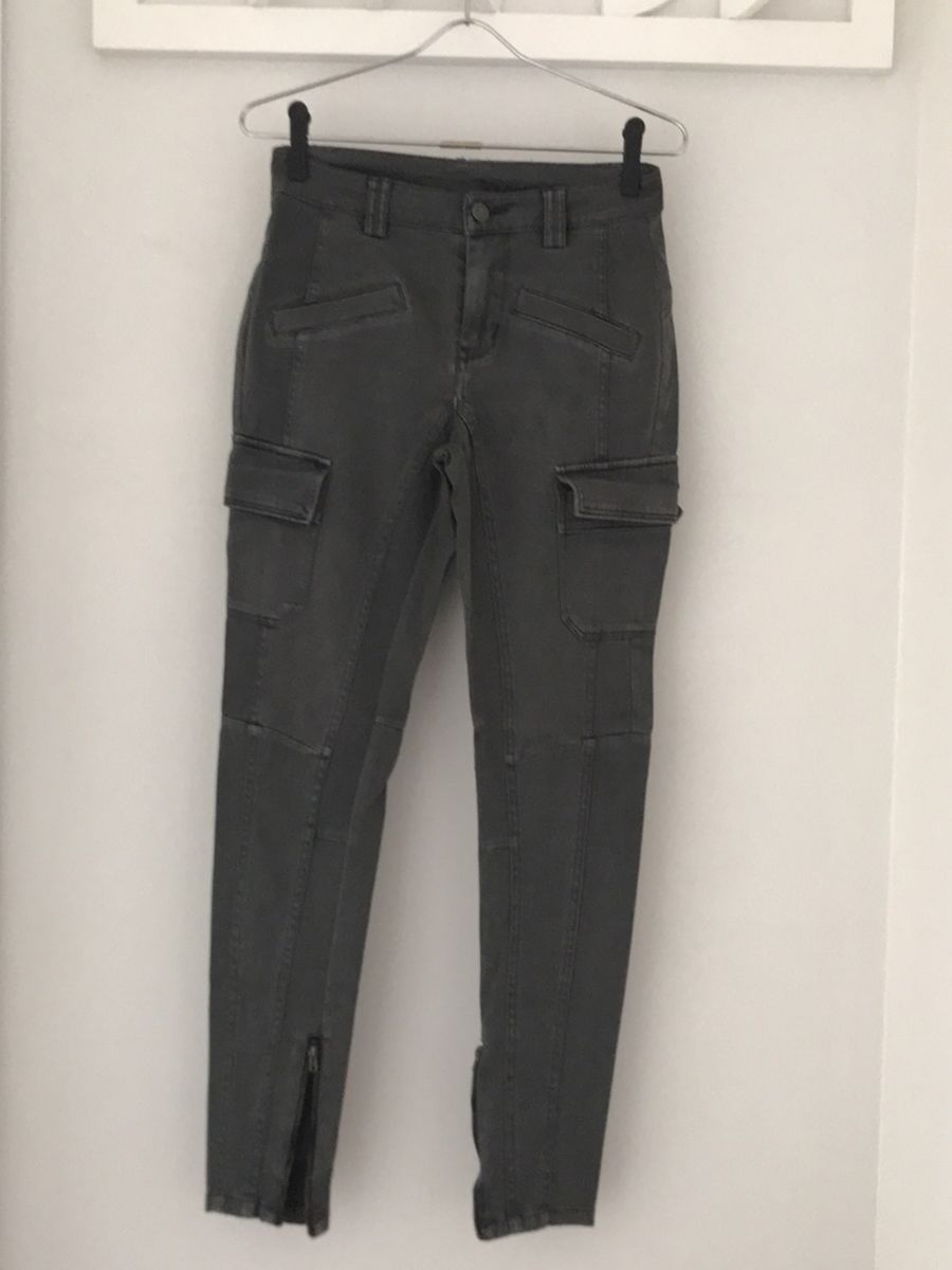 calça cargo cinza