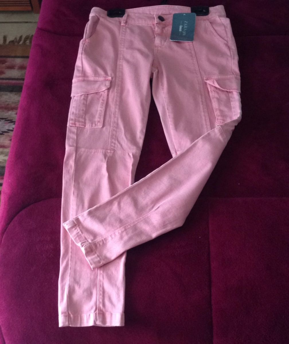 calça cargo rosa