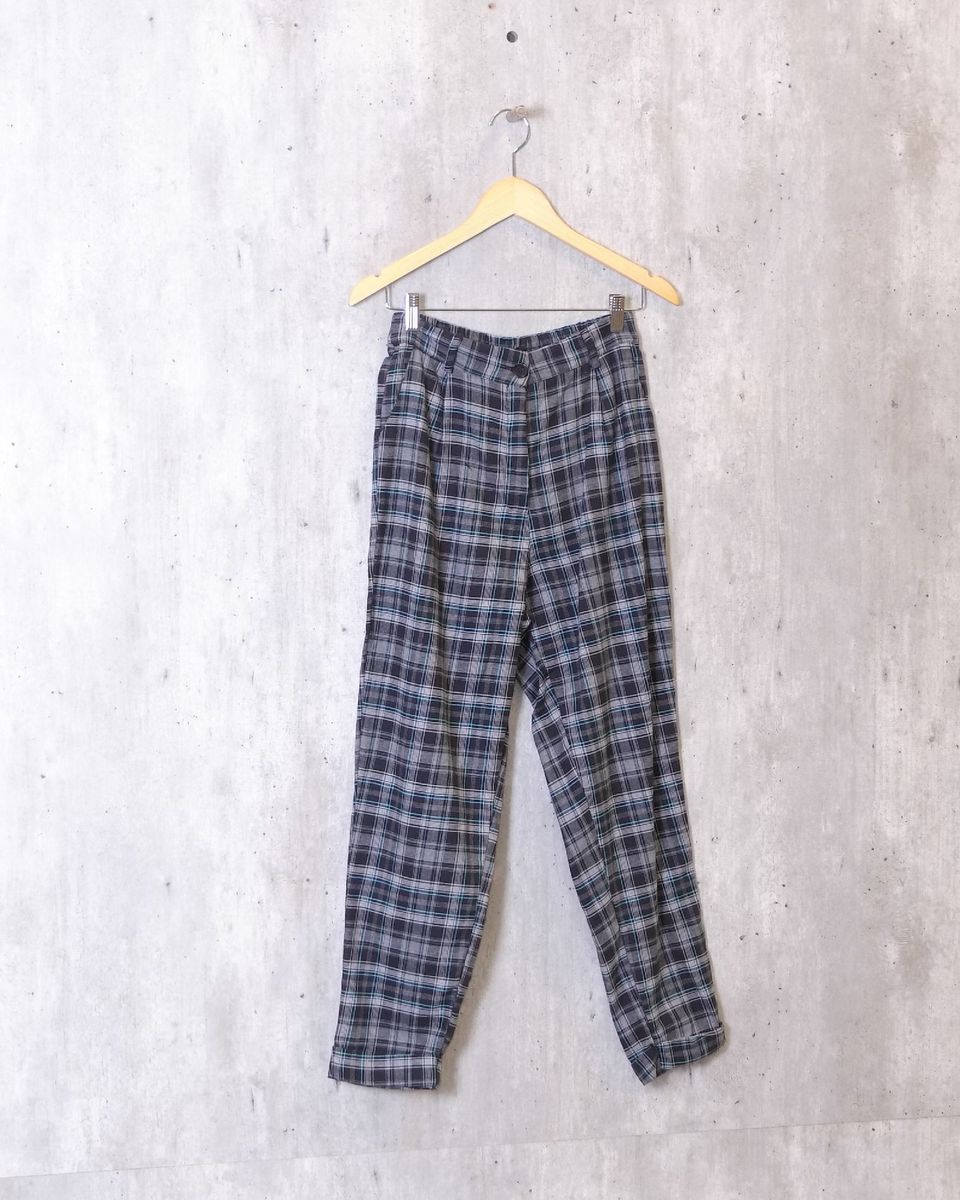 Calça Carrot Preta, Cinza e Ciano Xadrez Blue Steel Calça Feminina