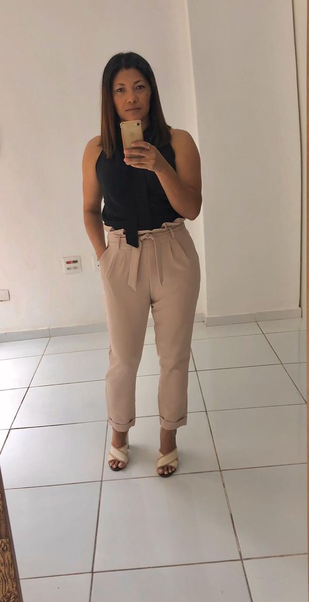 calça clochard bege