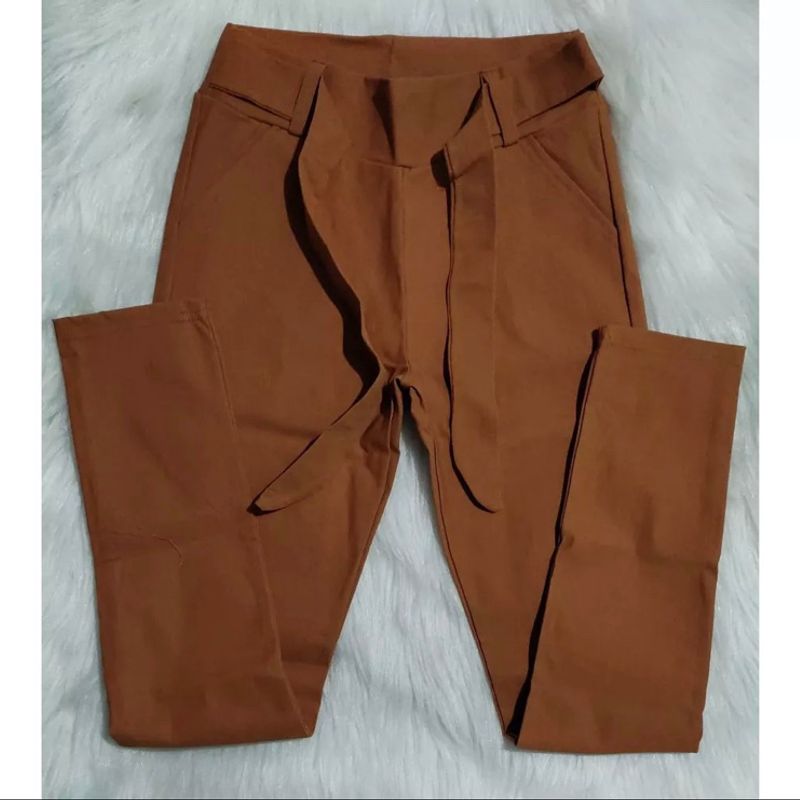 Calça clochard 2024 em bengaline