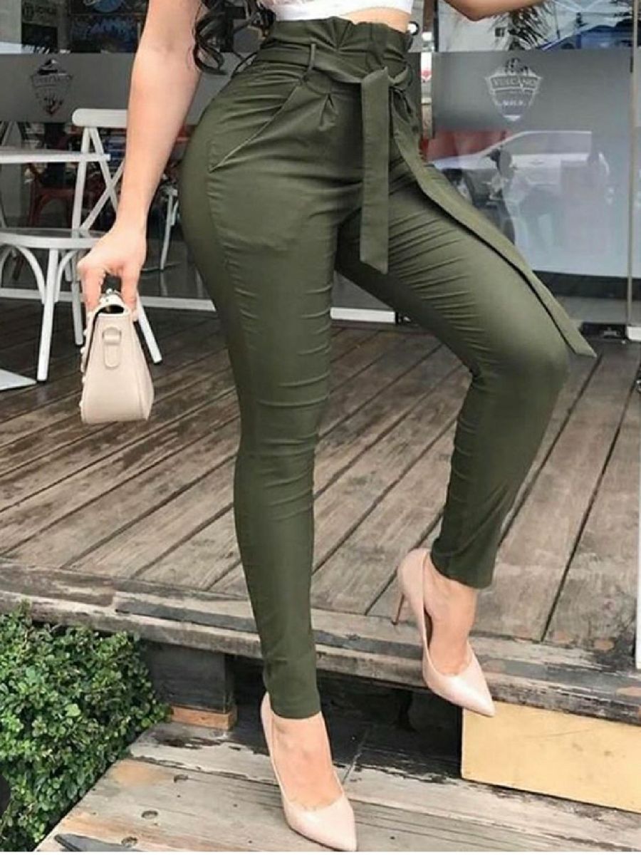 calça verde musgo