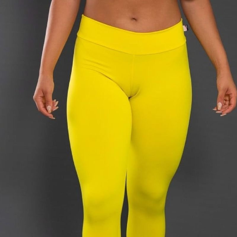 Calça Corsário Suplex Calça Legging Academia Fitness Amarela. Tamanho M., Calça Feminina Kayzan Nunca Usado 81309776