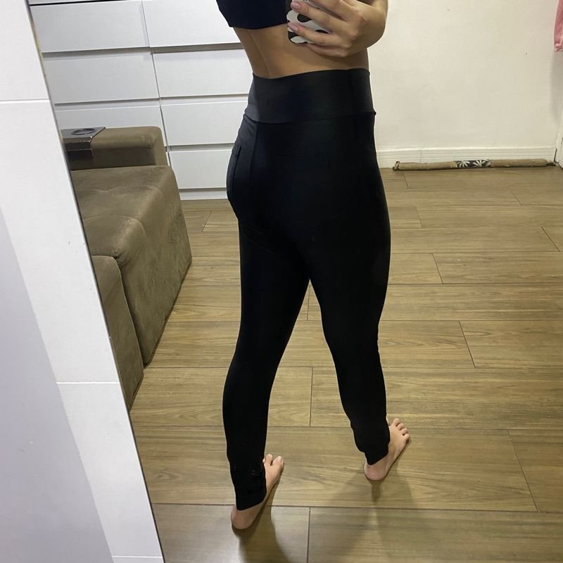 Carol Fitness on Twitter  Leggings brancas, Legging, Ideias fashion