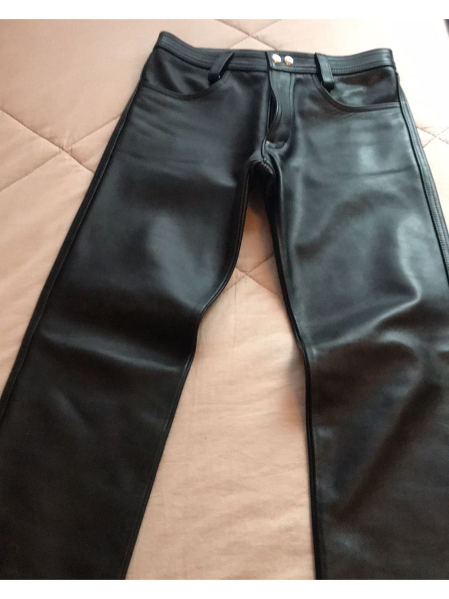 calça de couro masculina