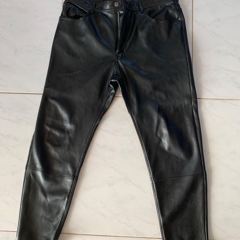 Calça de Couro (Poliuretano) Preta Slim/Skinny Zara Calça