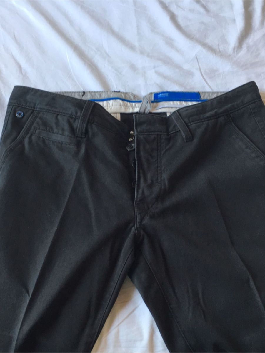 calça adidas sarja