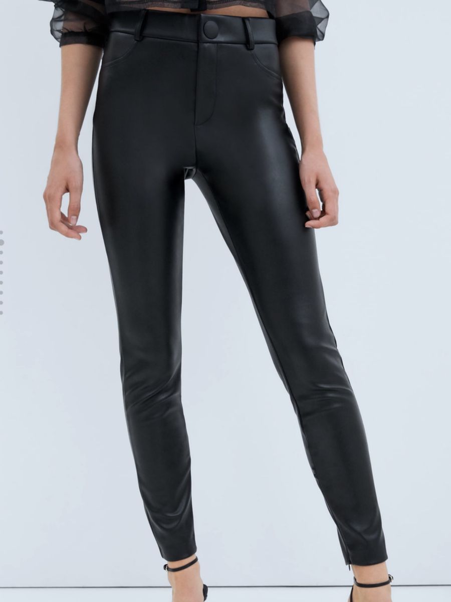 calça de couro feminina zara