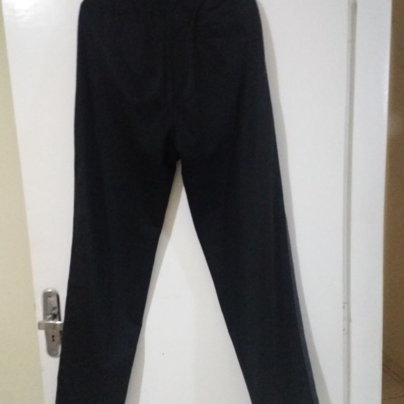 Calça esportiva masculina sales renner