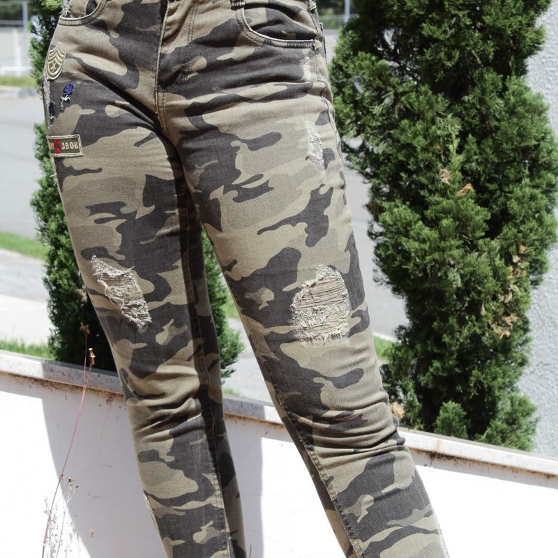 Calça estampa hot sale exercito feminina