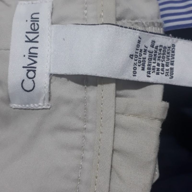 Calça Feminina da Marca Calvin Klein