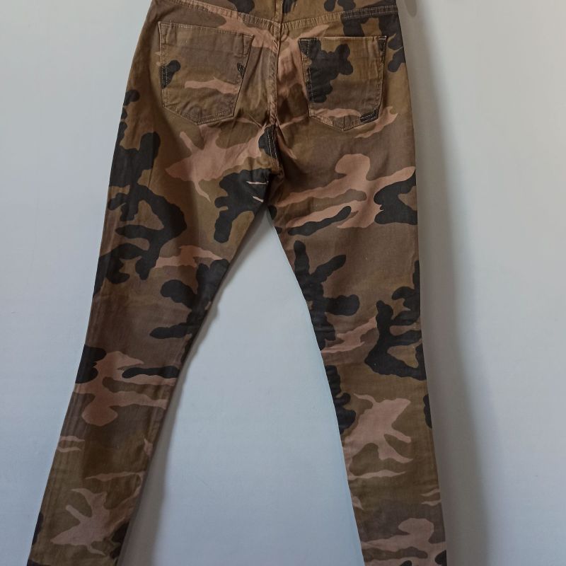 Cea discount calça camuflada