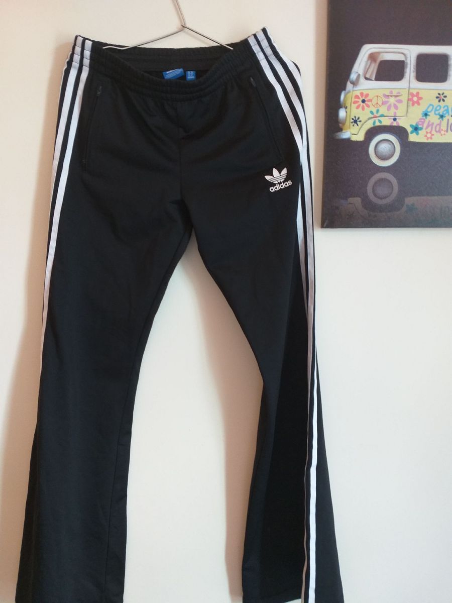 calça flare adidas