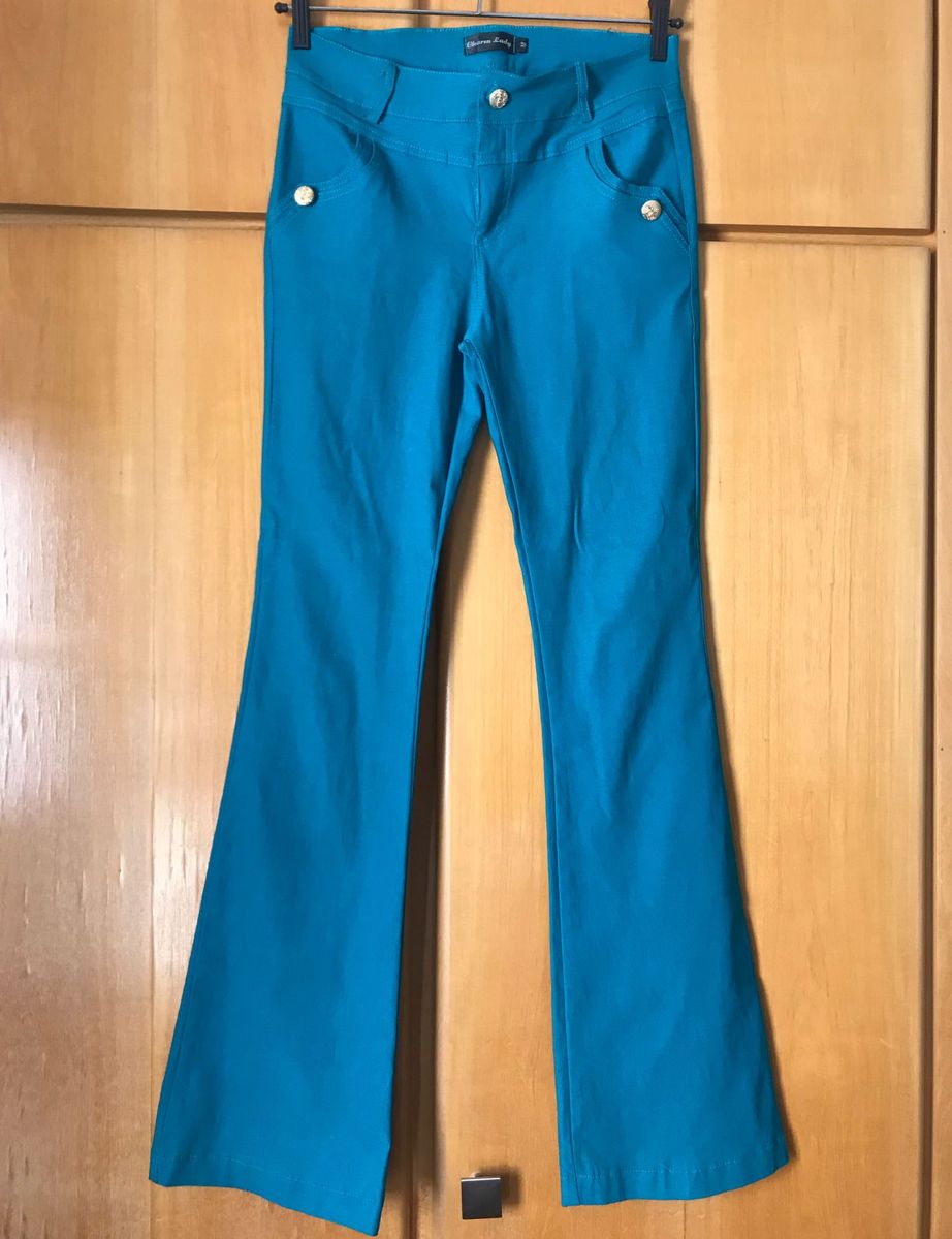 calça flare azul royal