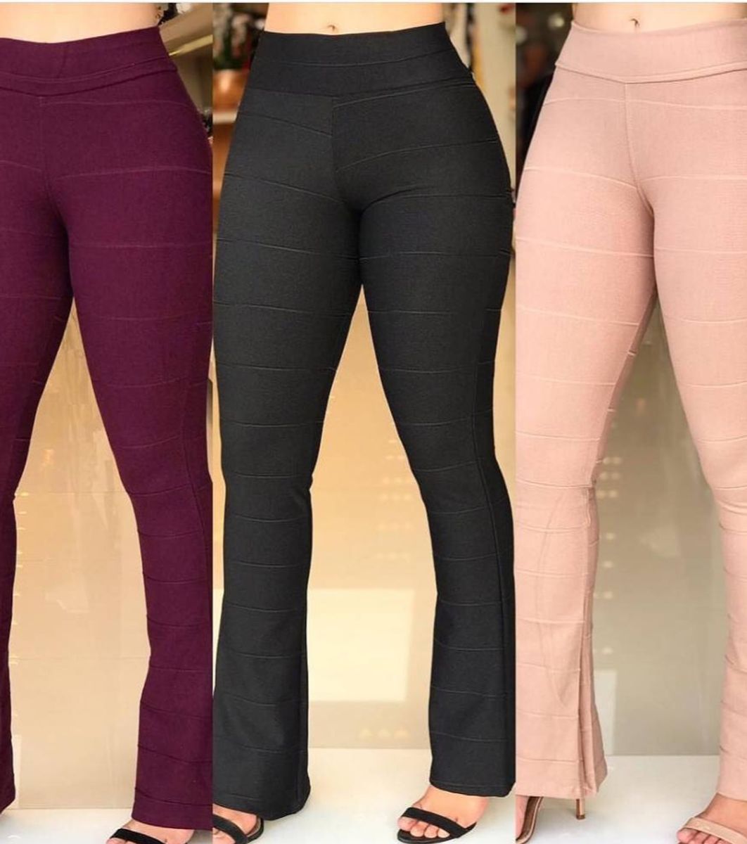 calça flare de bandagem preta