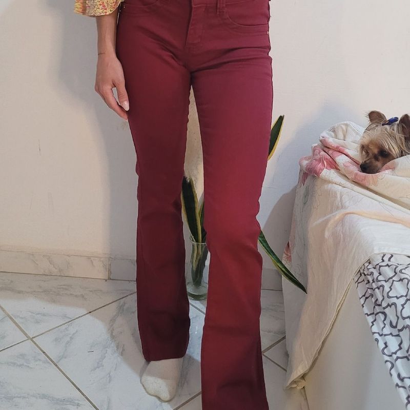 Calça sales flare bordo