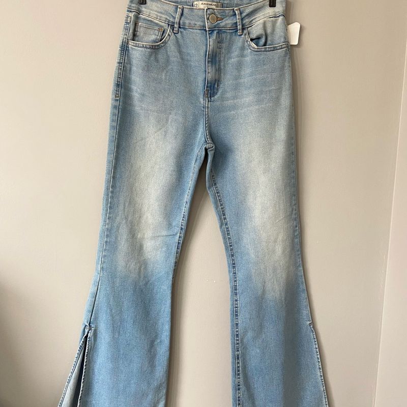 Calça sales flare c&a