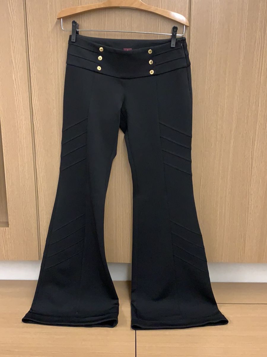calça flare cintura baixa