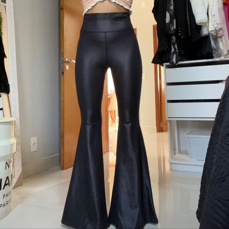 Calça flare hot sale de cirre