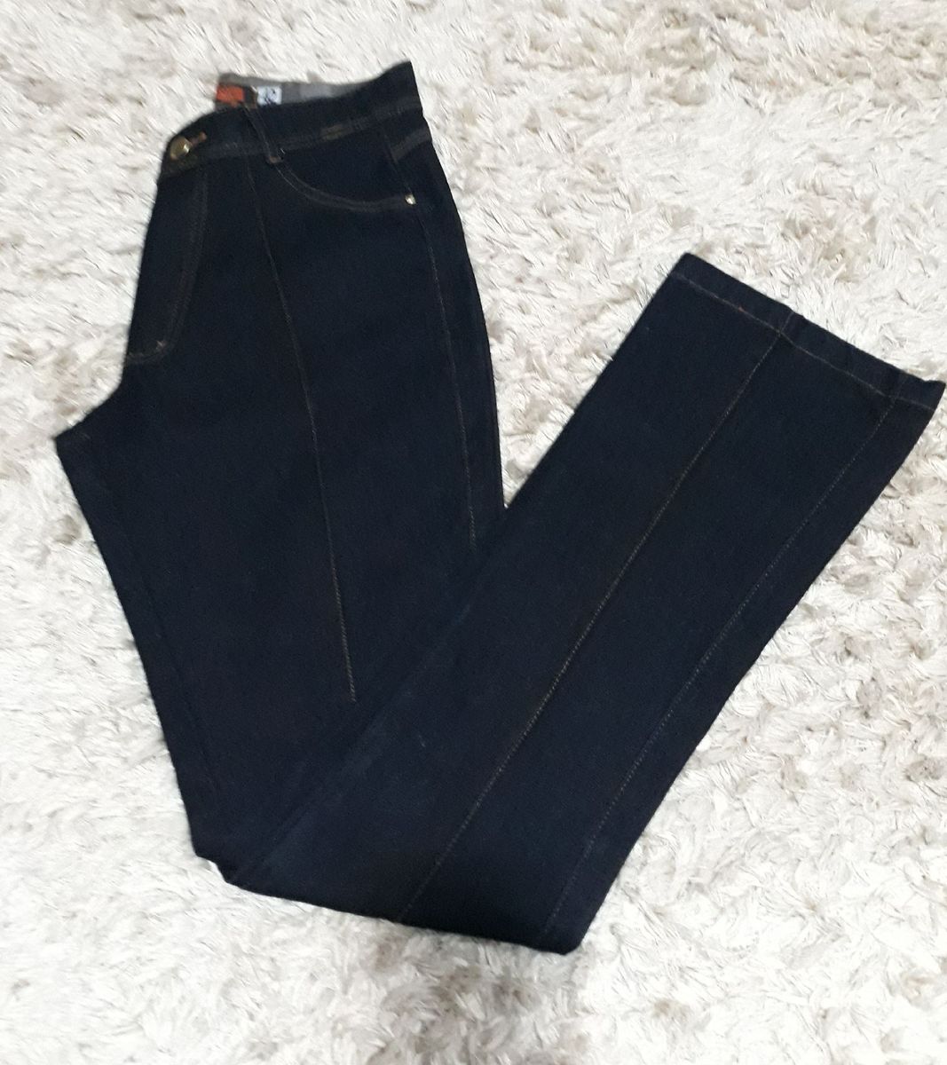 calça lycra flare