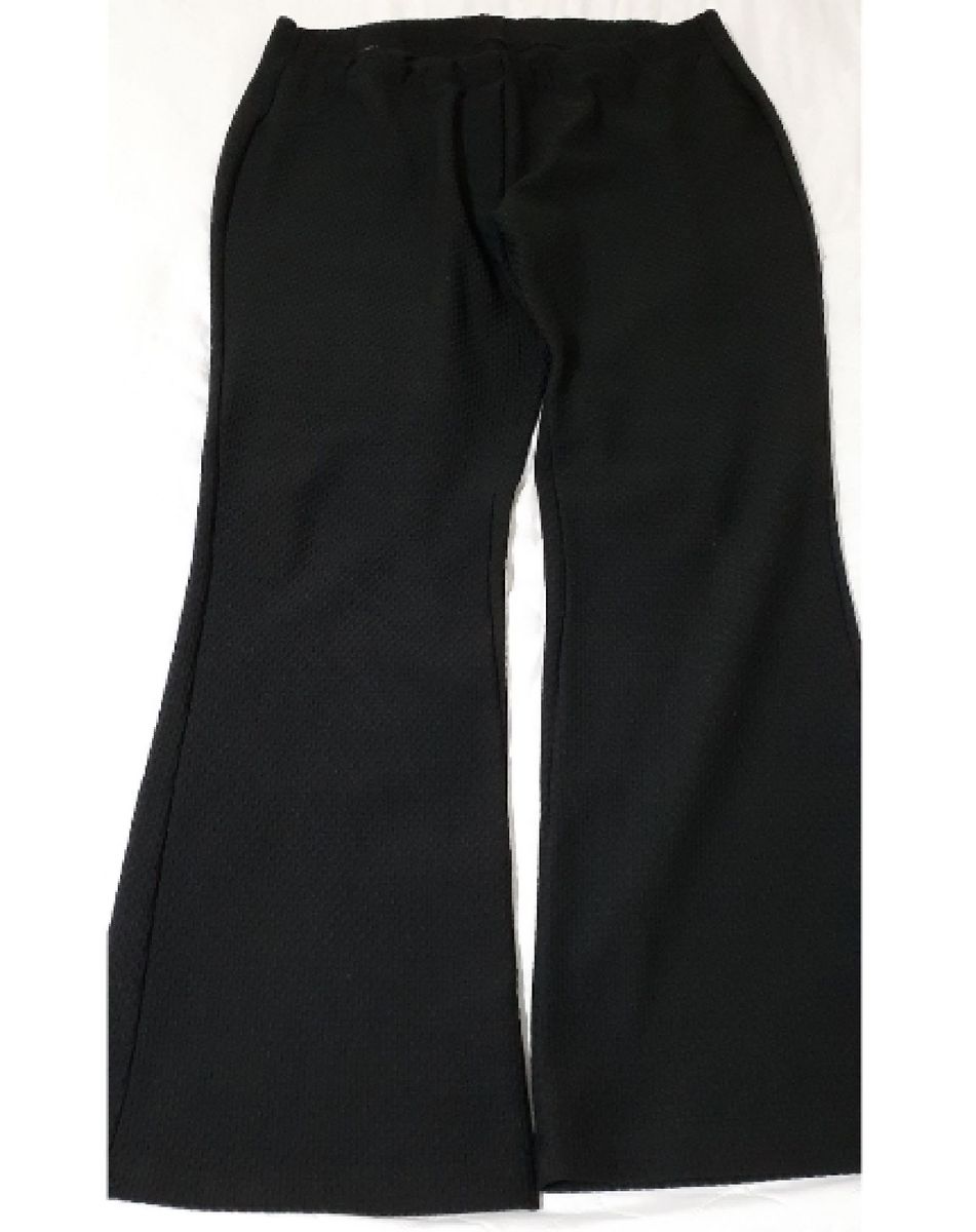 calça flare cós alto texturizada
