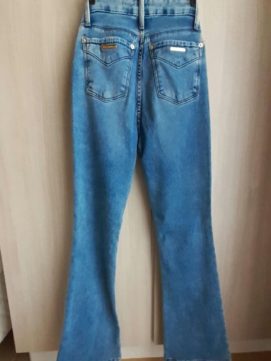 calça flare damyller