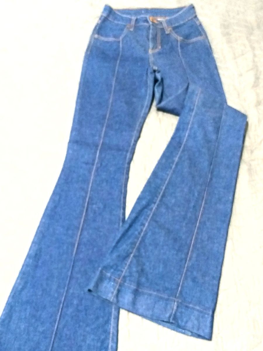 calça flare damyller