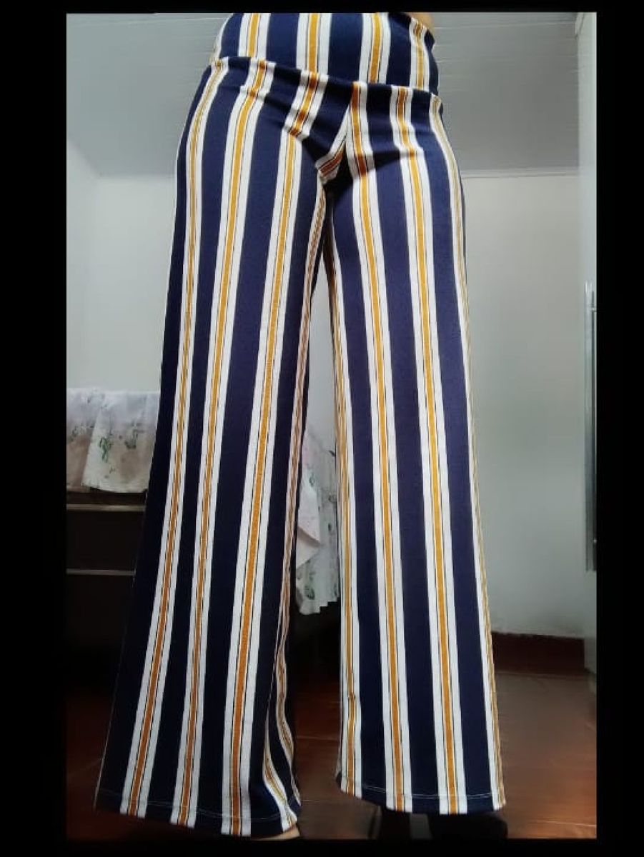 calça listrada flare