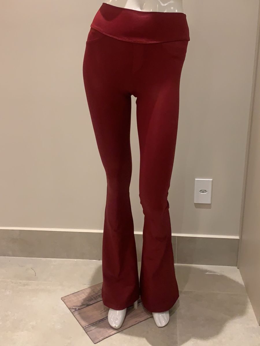 calça legging flare academia