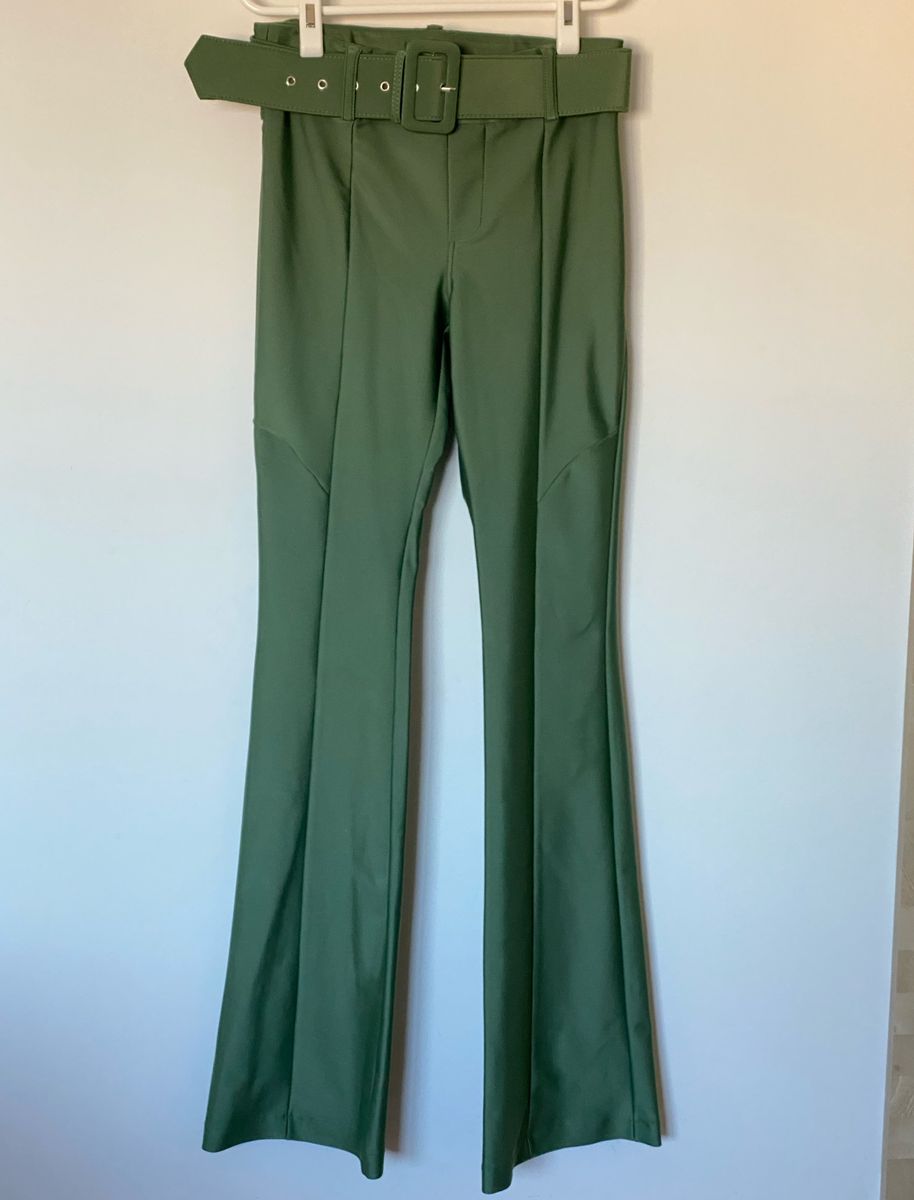 calça flare morina