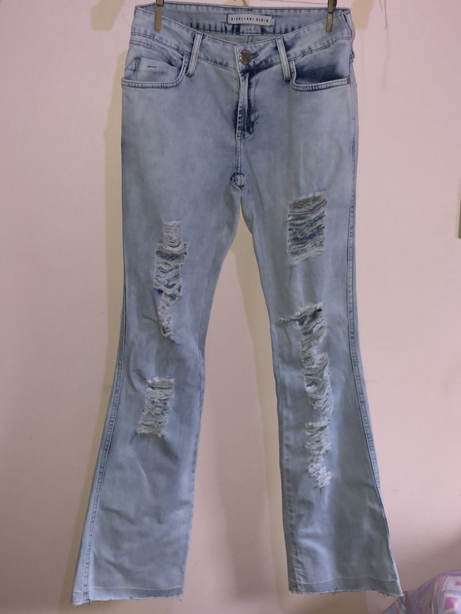 calça flare jeans rasgadinha